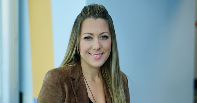 Colbie Caillat pic #827035