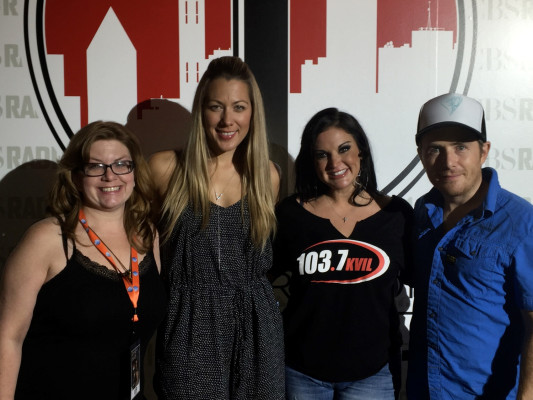 Colbie Caillat pic #814298