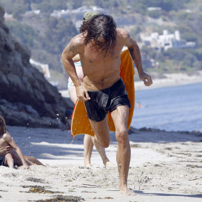 photo 14 in Colin Farrell gallery [id265222] 2010-06-21 00:00:00
