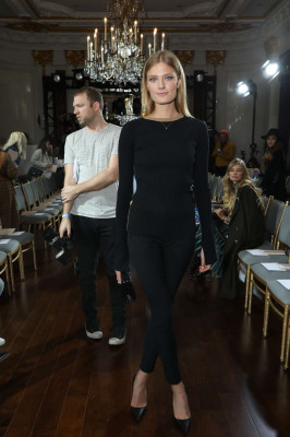 Constance Jablonski pic #908859