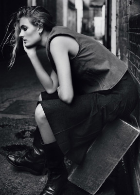 Constance Jablonski pic #658744