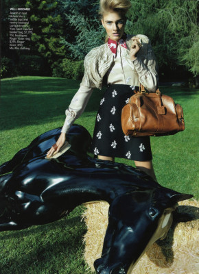 Constance Jablonski pic #229191