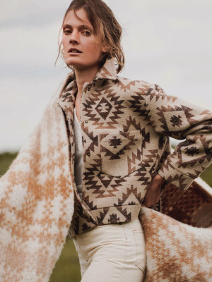 Constance Jablonski pic #1335502