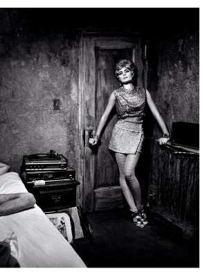 Constance Jablonski pic #712149