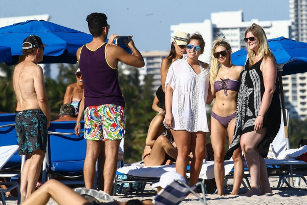 Corinne Olympios pic #995089