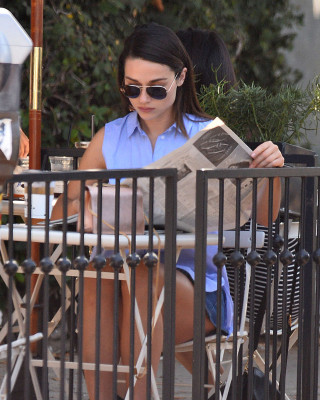 Crystal Reed pic #792190