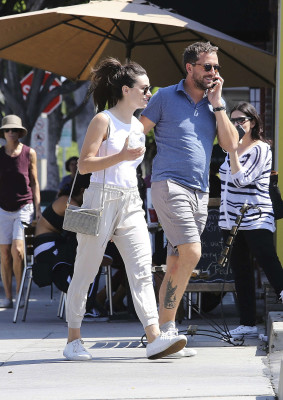 Crystal Reed pic #862753