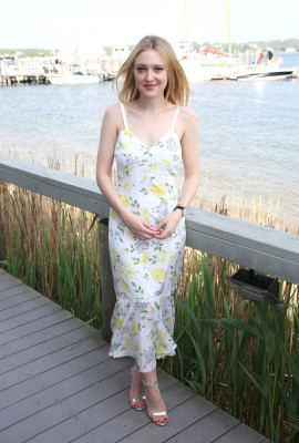 Dakota Fanning pic #1040682
