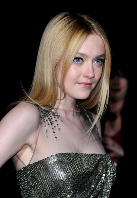 photo 22 in Dakota Fanning gallery [id243002] 2010-03-22 00:00:00