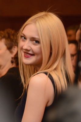 Dakota Fanning pic #573606