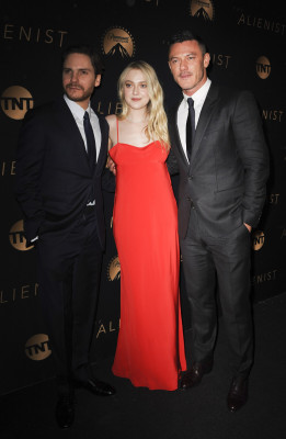 photo 9 in Dakota Fanning gallery [id997832] 2018-01-13 00:00:00