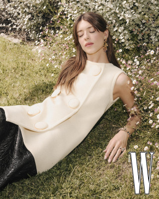 Daisy Edgar-Jones for W Korea