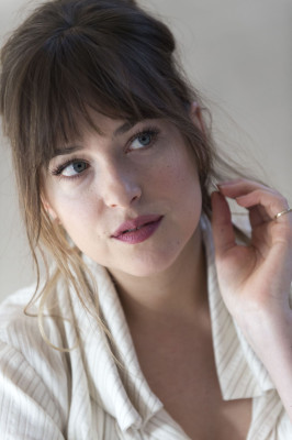 Dakota Johnson pic #1002175
