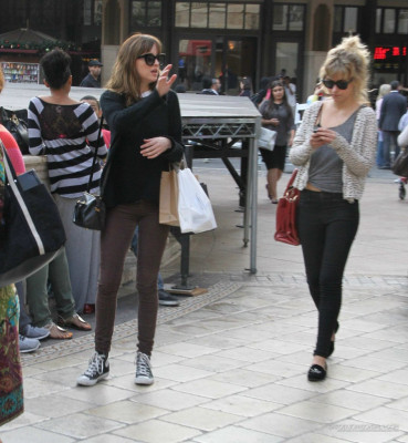 Dakota Johnson pic #688688