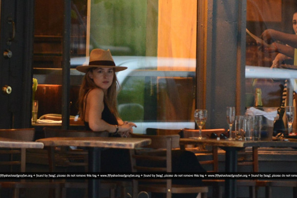 Dakota Johnson pic #711187