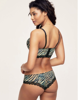 Danielle Herrington pic #1214546