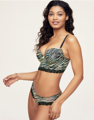 Danielle Herrington pic #1214565