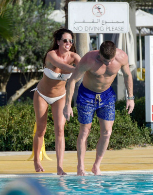 Danielle Lloyd pic #1028238