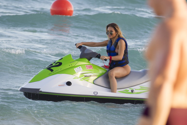 Daphne Joy pic #827085