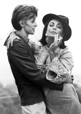 photo 22 in David Bowie gallery [id362026] 2011-03-29 00:00:00