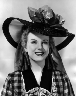 photo 3 in Deanna Durbin gallery [id416355] 2011-11-07 00:00:00