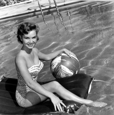 Debbie Reynolds pic #412230