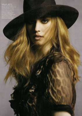 photo 4 in Deborah Ann Woll gallery [id487265] 2012-05-13 00:00:00
