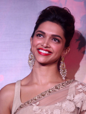 Deepika Padukone pic #699610