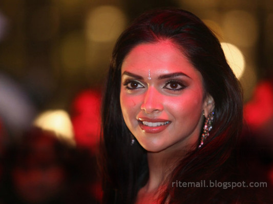 Deepika Padukone pic #574849