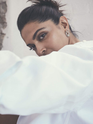 Deepika Padukone pic #1169092