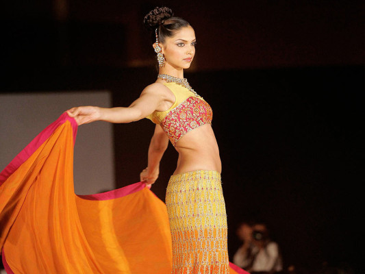 photo 5 in Deepika Padukone gallery [id574828] 2013-02-13 00:00:00