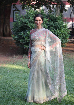photo 13 in Deepika Padukone gallery [id894368] 2016-11-24 00:00:00