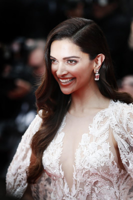 photo 16 in Deepika Padukone gallery [id1037044] 2018-05-14 00:00:00