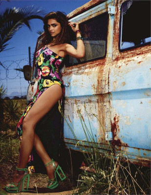 Deepika Padukone pic #638381