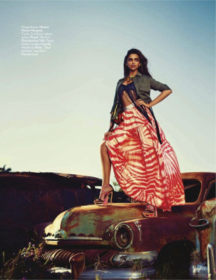 Deepika Padukone pic #638372