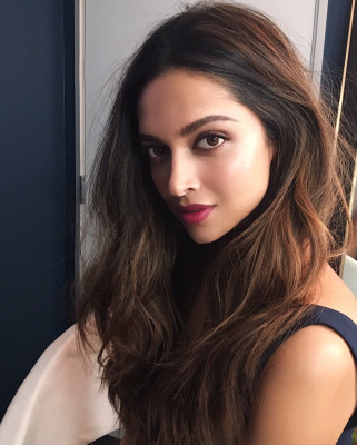 Deepika Padukone pic #905677