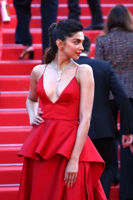 photo 28 in Deepika Padukone gallery [id1304288] 2022-07-06 00:00:00