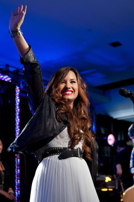 Demi Lovato pic #415798