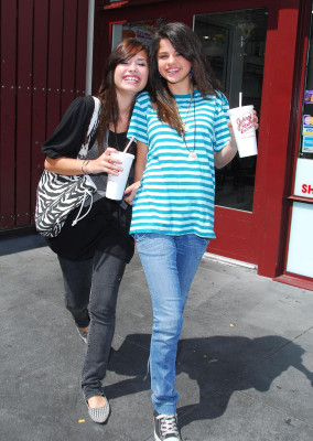 Demi Lovato pic #432362