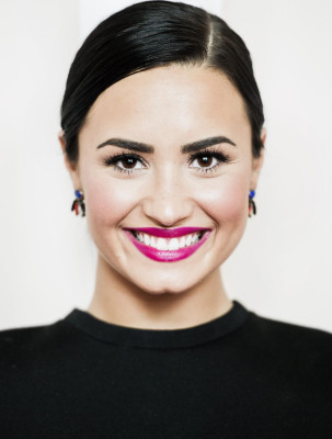 Demi Lovato pic #803222