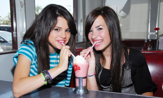Demi Lovato pic #432361