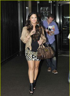 Demi Lovato pic #385411