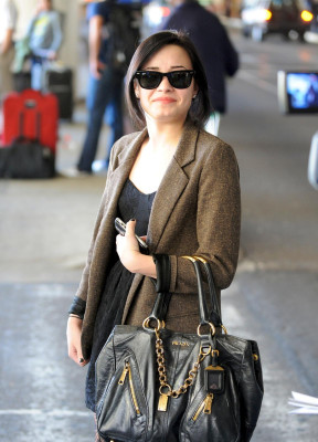 Demi Lovato pic #381037