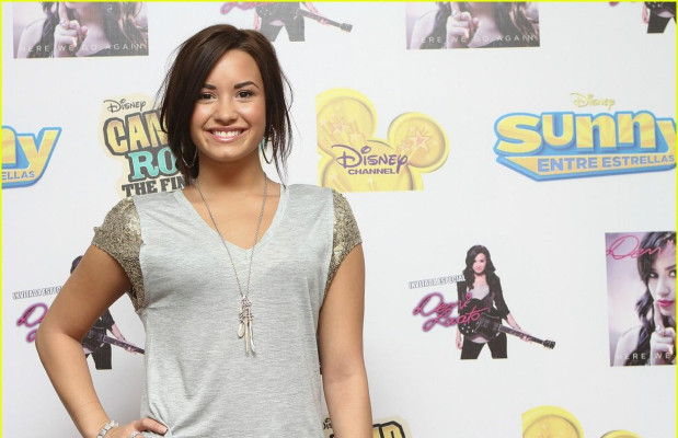 Demi Lovato pic #335376