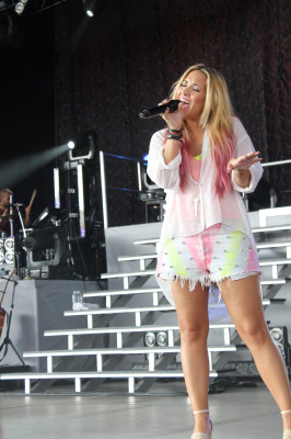 Demi Lovato pic #536712