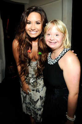 Demi Lovato pic #397785