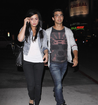 Demi Lovato pic #381437