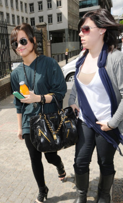 Demi Lovato pic #379142