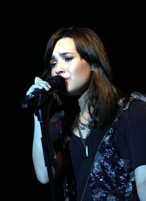 Demi Lovato pic #377015