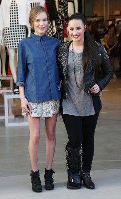 Demi Lovato pic #577106